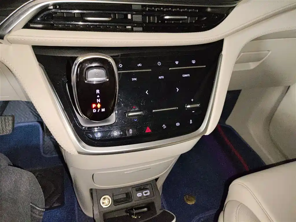Buick GL8 2021 ES Lu Zun 653T Comfort Type купить на сайте DeffCars