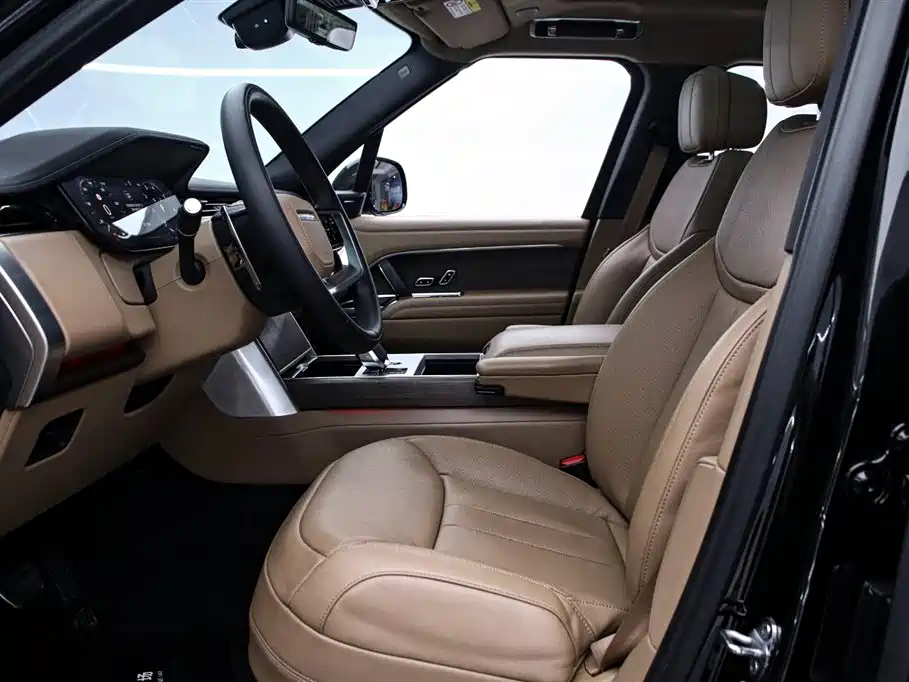 Range Rover 2025 3.0 L6 360PS Grand Edition купить на сайте DeffCars