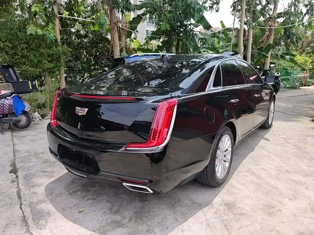 Cadillac XTS 2018 28T Elite купить на сайте DeffCars