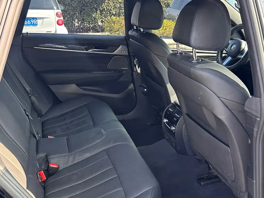 BMW 6 Series GT 2022 630i M Sports Package купить на сайте DeffCars