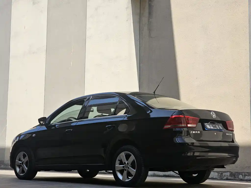 Santana 2015 1.6L automatic comfort version купить на сайте DeffCars