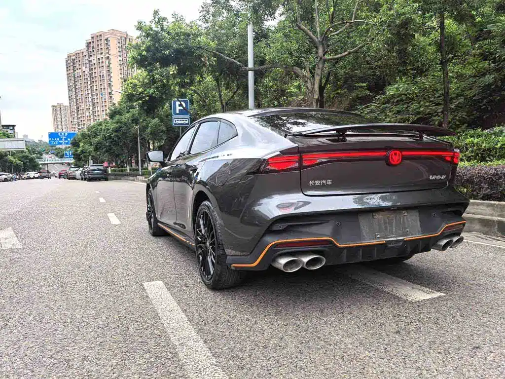 Changan UNI-V 2025 1.5T 500Bar premium sports model купить на сайте DeffCars