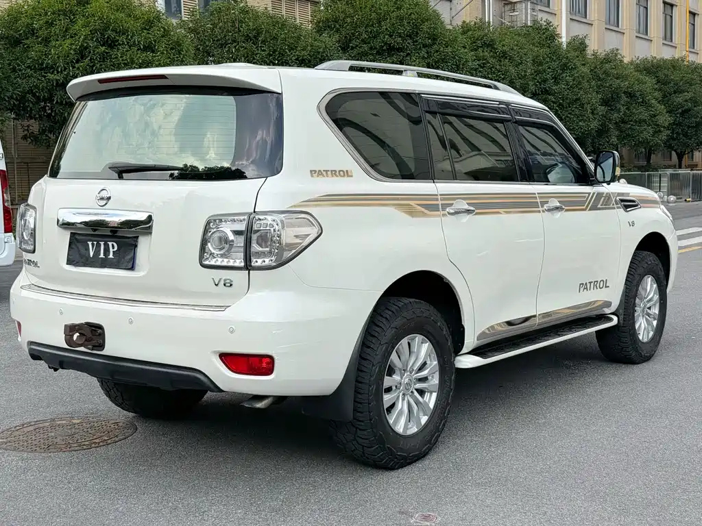 Patrol 2018 4.0L LinkedIn model купить на сайте DeffCars