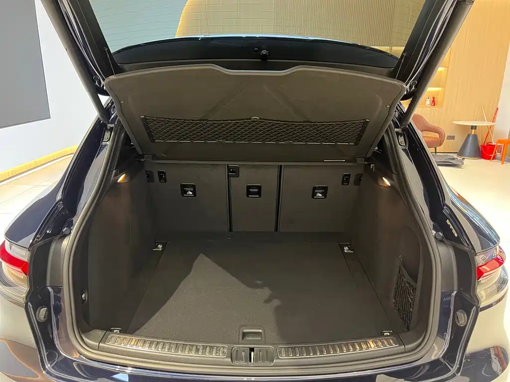 Macan 2018 Macan 2.0T купить на сайте DeffCars