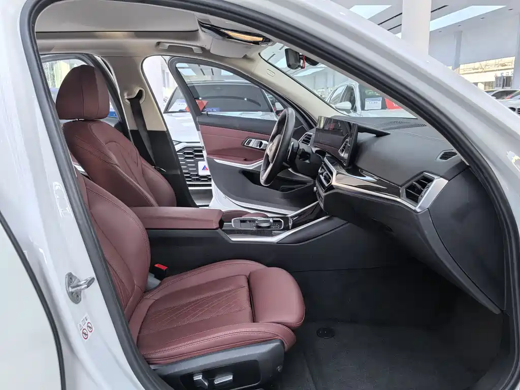 BMW 3 Series 2023 325Li M Sports Package купить на сайте DeffCars