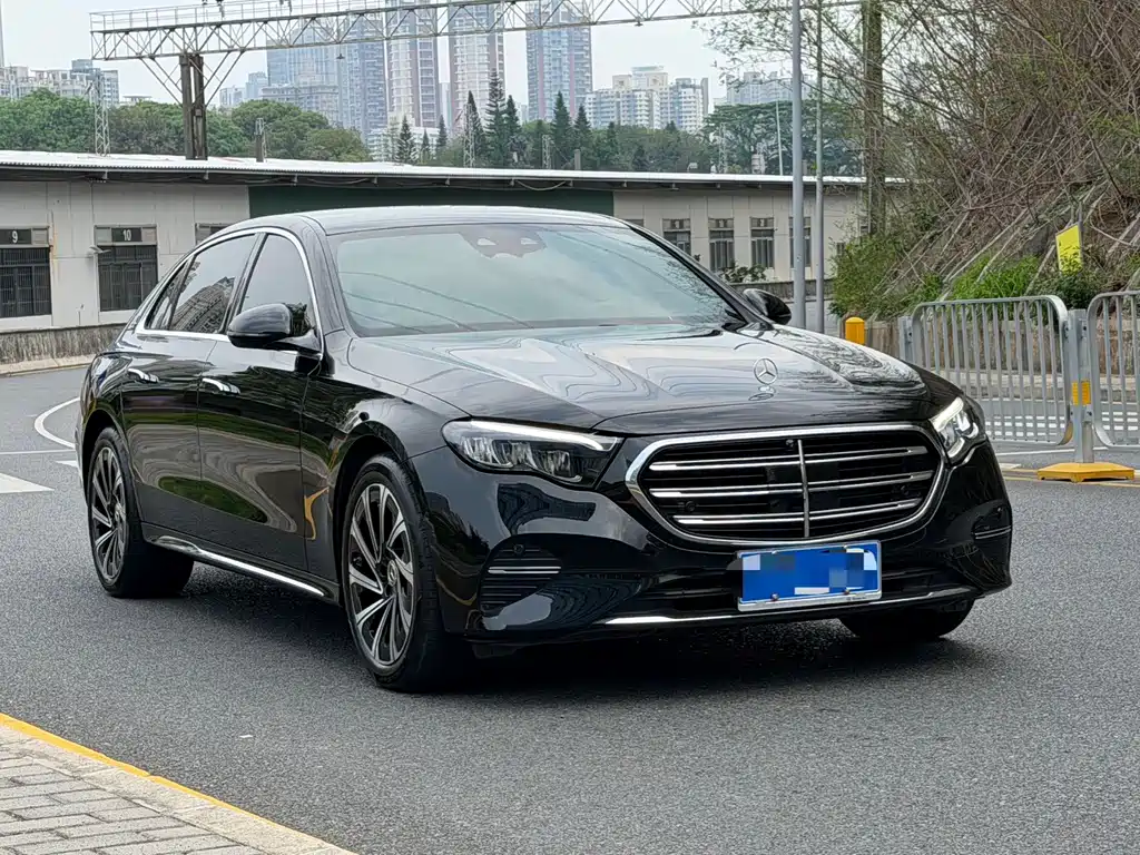 Mercedes-Benz E-Class 2024 E 300 L Luxury Model купить на сайте DeffCars