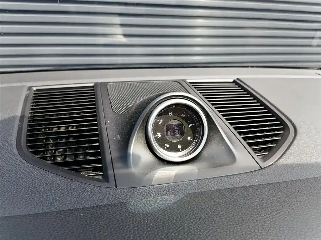 Macan 2018 Macan 2.0T купить на сайте DeffCars