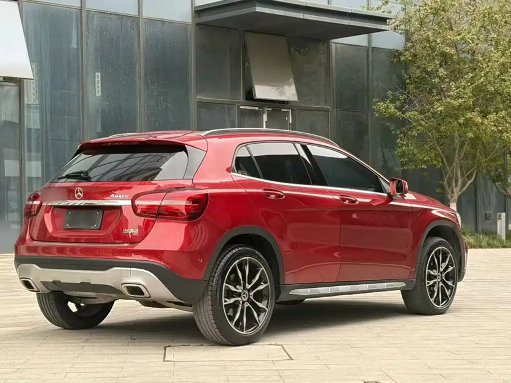 Mercedes-Benz GLA 2017 GLA 220 4MATIC luxury model купить на сайте DeffCars