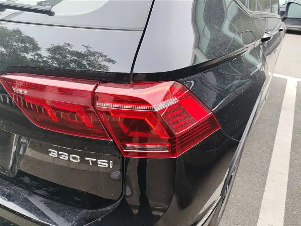 Tiguan L 2023 330TSI automatic two-wheel drive R-Line version купить на сайте DeffCars