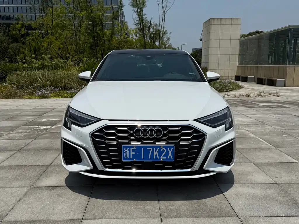 Audi A3 2022 A3L Limousine 35 TFSI Enterprising Elegant купить на сайте DeffCars