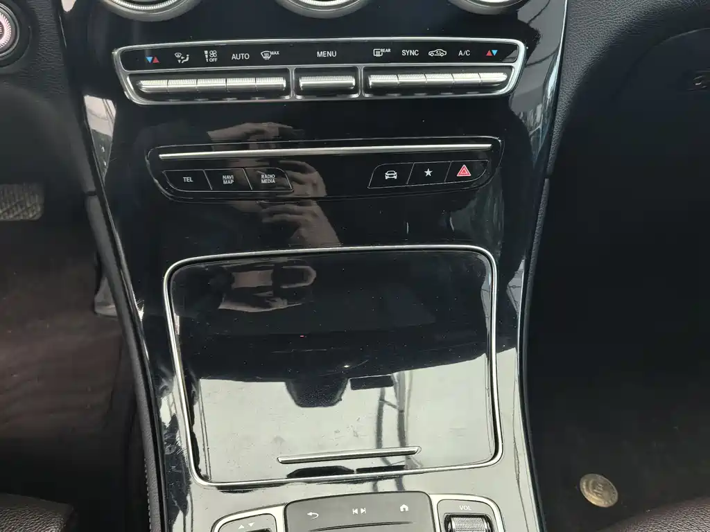 Mercedes-Benz GLC 2020 facelift GLC 260 L 4MATIC dynamic купить на сайте DeffCars