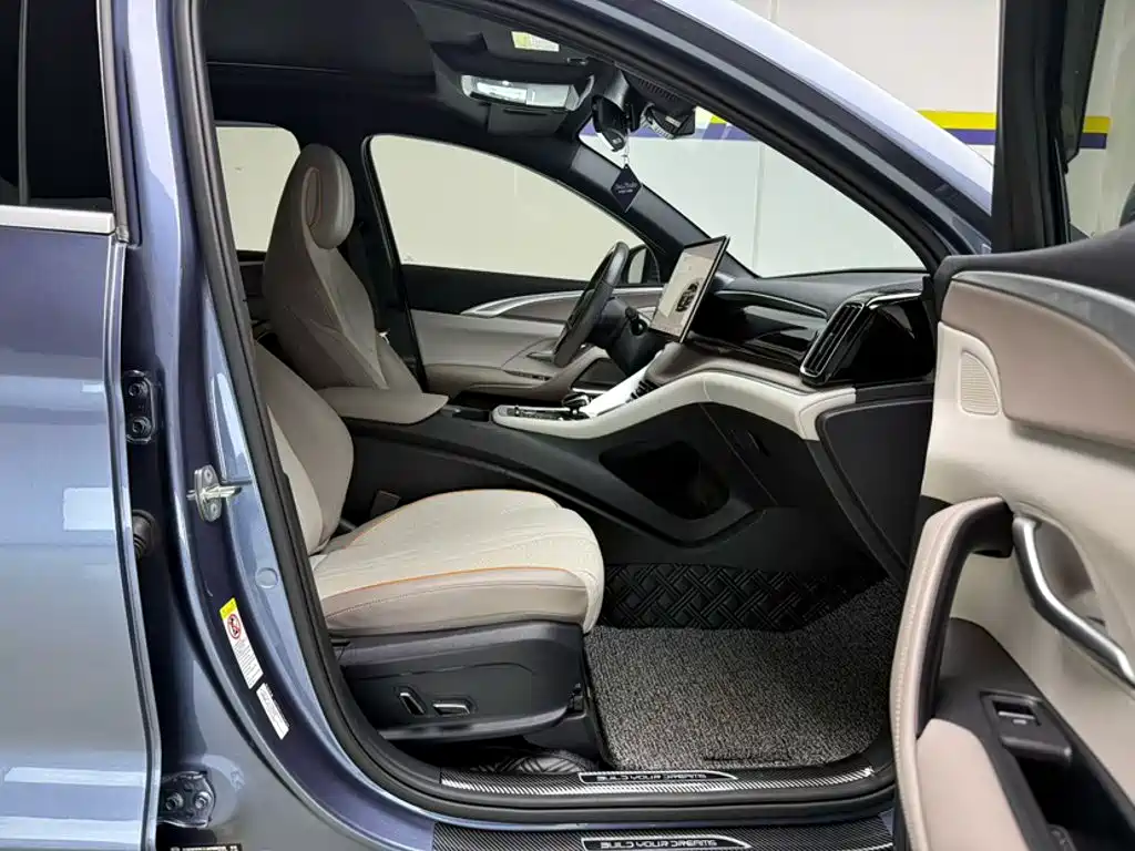 Song Pro New Energy 2023 Champion Edition DM-i 110KM Transcendent Type купить на сайте DeffCars