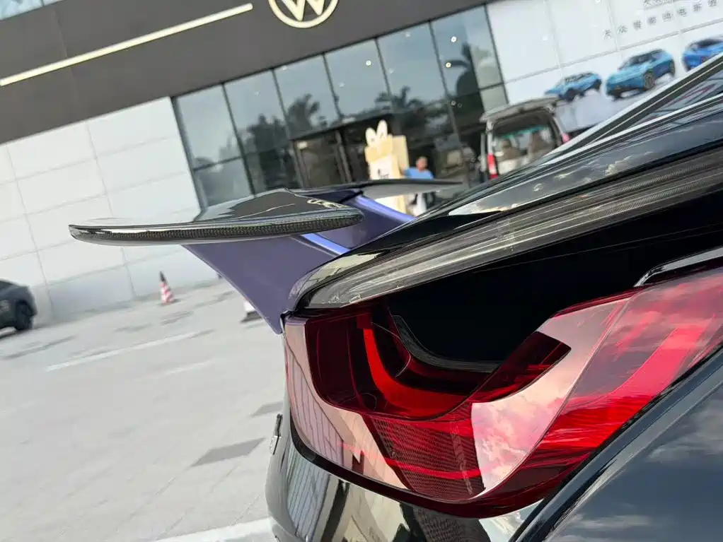 BMW i8 2014 standard model купить на сайте DeffCars