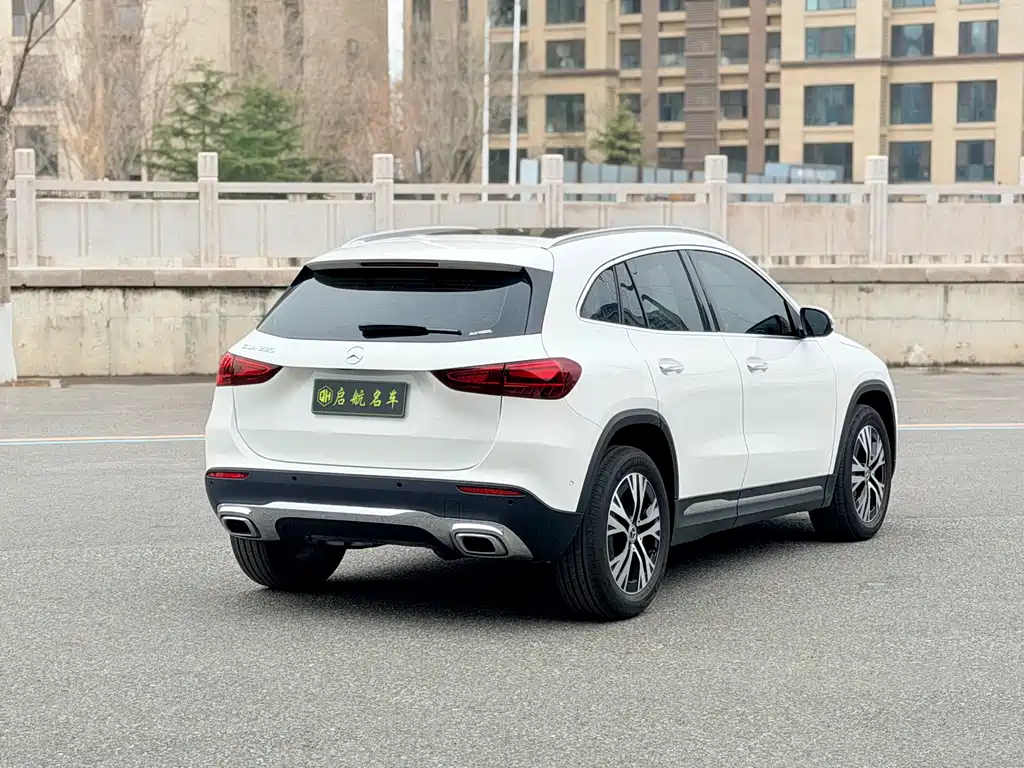 Mercedes-Benz GLA 2024 GLA 220 купить на сайте DeffCars
