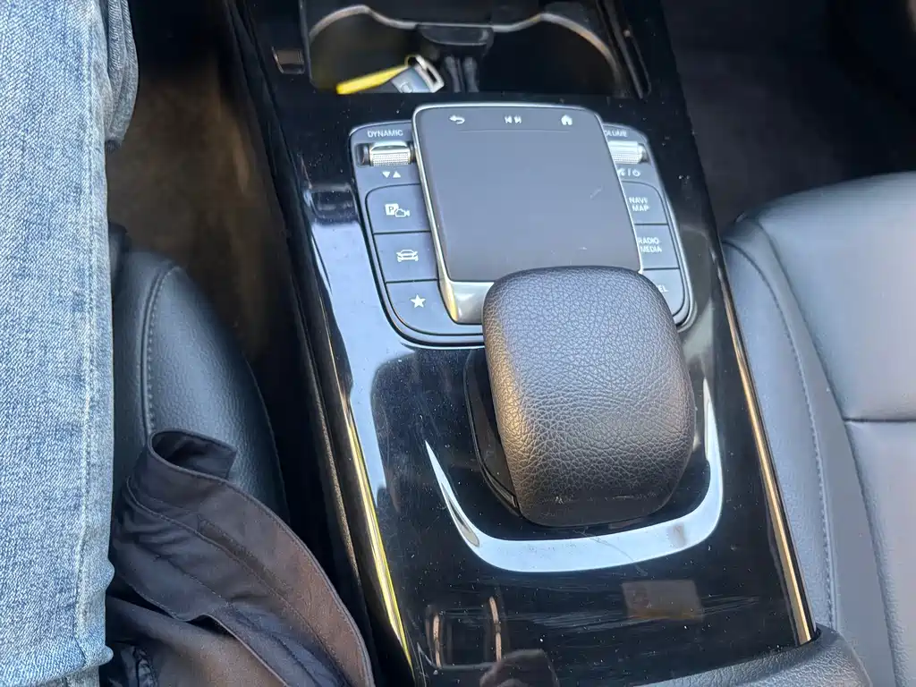 Mercedes-Benz A-Class 2023 A 200 L Dynamic купить на сайте DeffCars