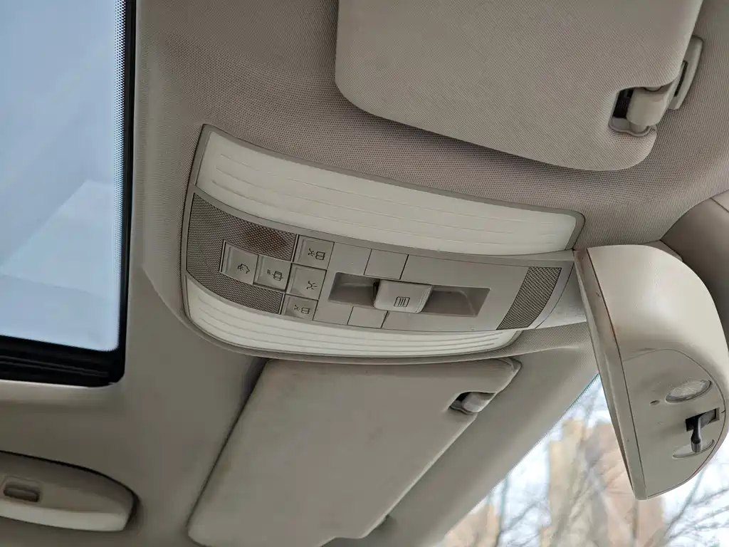 Mercedes-Benz E-Class 2012 E 200 L CGI Elegant купить на сайте DeffCars