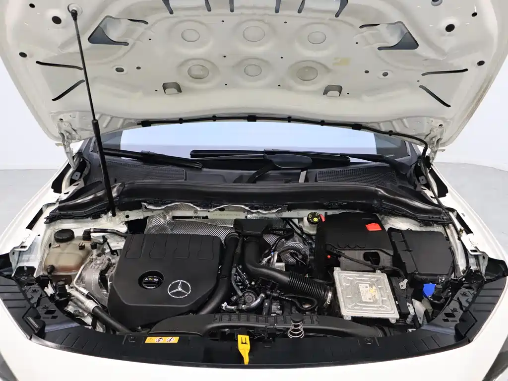 Mercedes-Benz GLA 2020 GLA 180 купить на сайте DeffCars