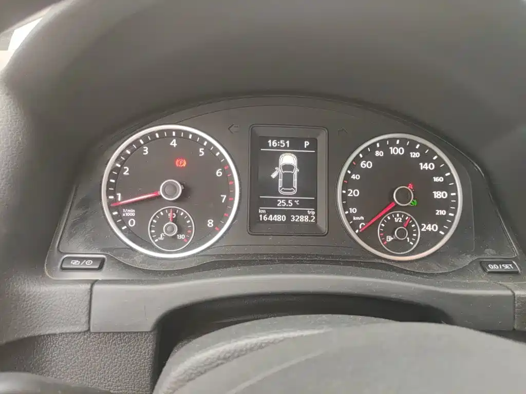 Tiguan 2016 280TSI automatic two-wheel drive Silk Road Style Edition купить на сайте DeffCars