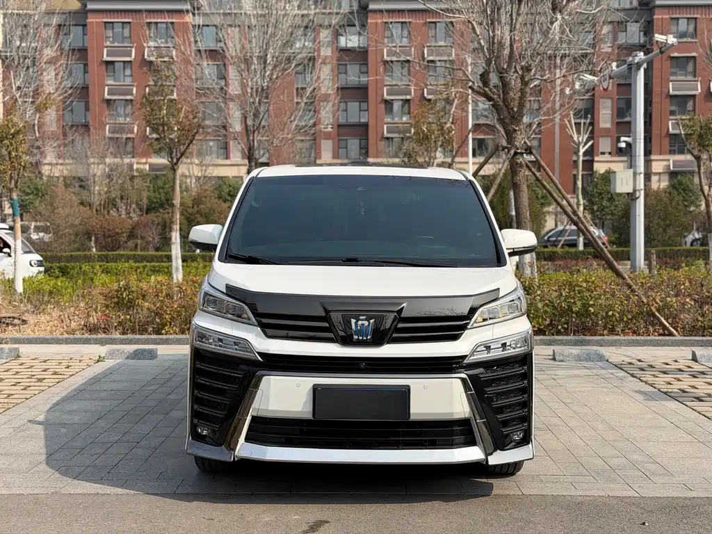 Wilfa 2023 Crown Dual Engine 2.5L HV Extreme Edition купить на сайте DeffCars