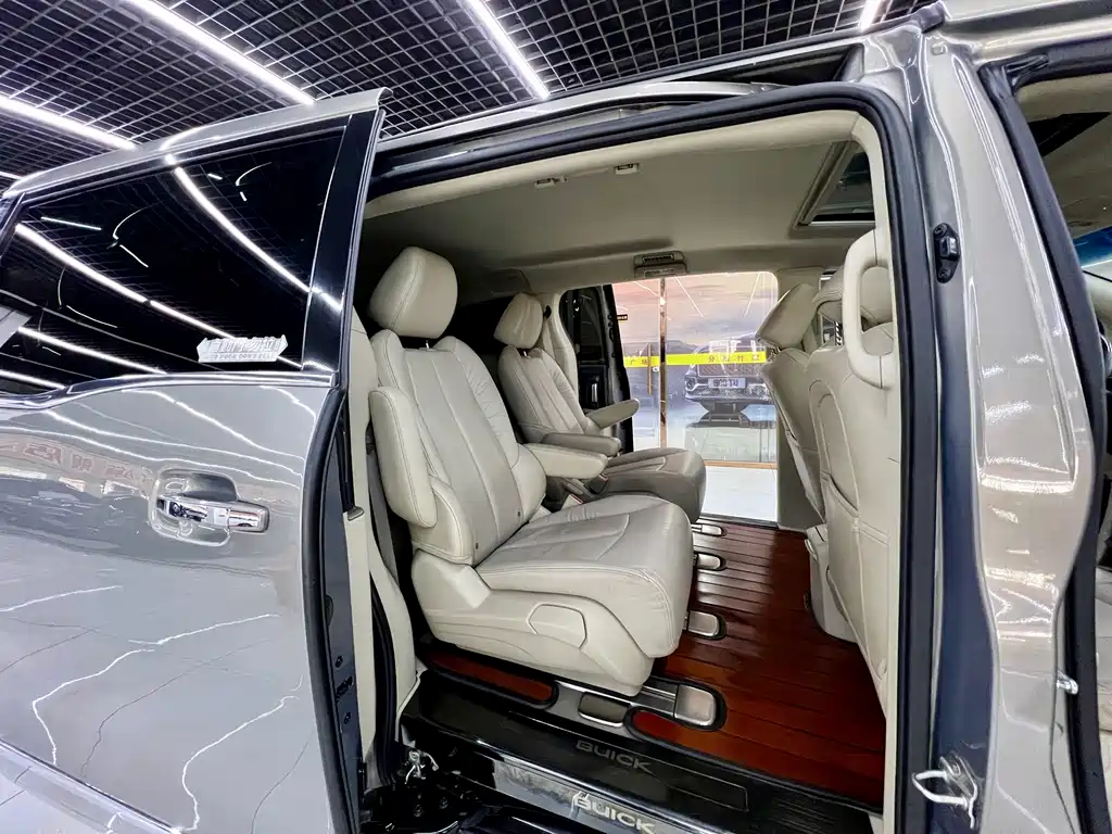 Buick GL8 2017 25S luxury model National V купить на сайте DeffCars