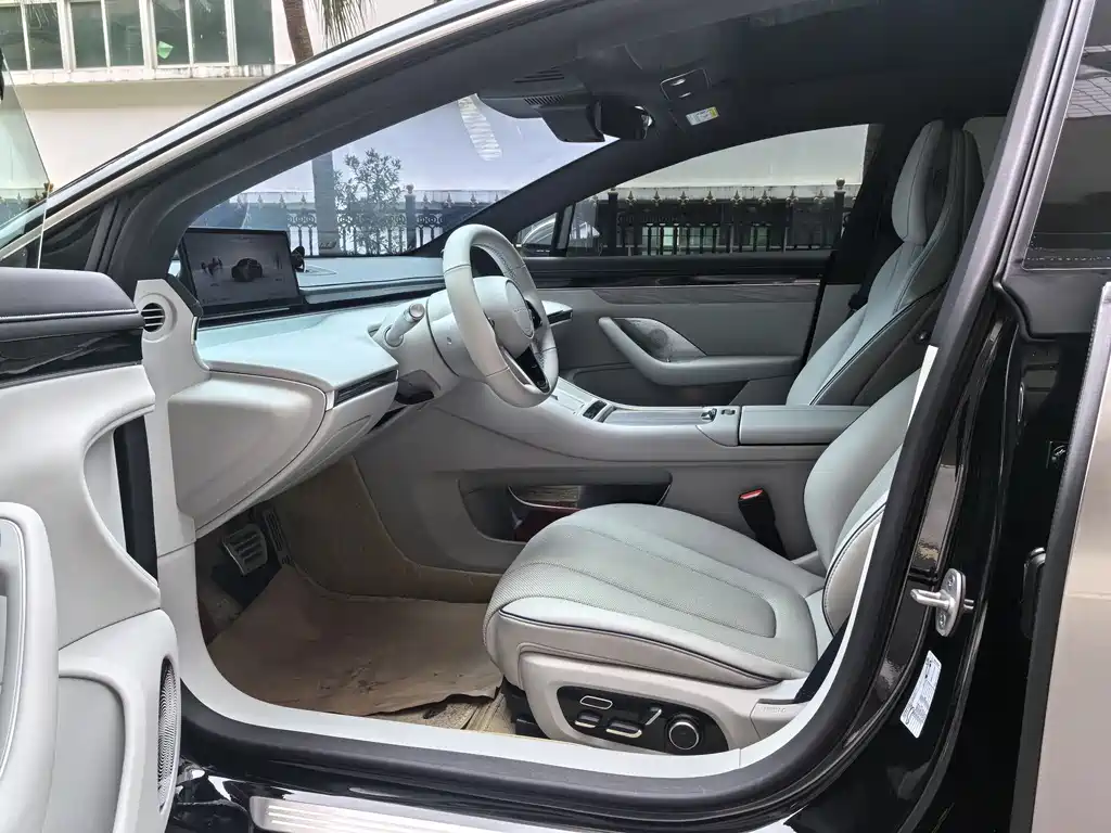 Zhijie S7 2024 Pro купить на сайте DeffCars