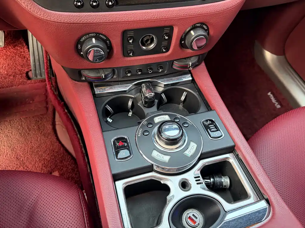 Ghost 2012 6.6T extended version купить на сайте DeffCars