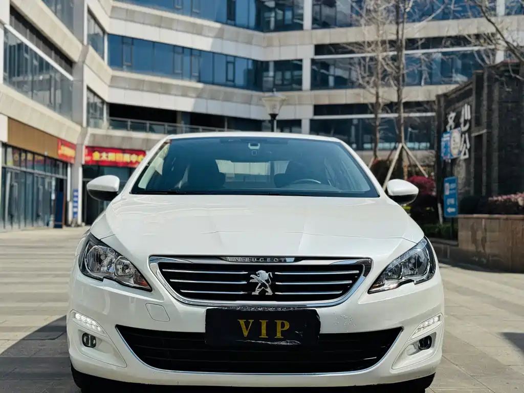 Peugeot 408 2018 350THP Automatic Deluxe Edition купить на сайте DeffCars