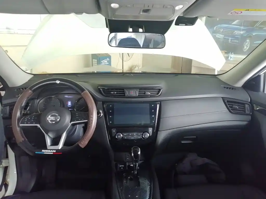 X-Trail 2021 2.0L CVT 2WD XL its Comfort Edition купить на сайте DeffCars