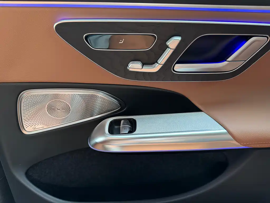 Mercedes-Benz E-Class 2025 facelift E 300 L luxury sports model купить на сайте DeffCars