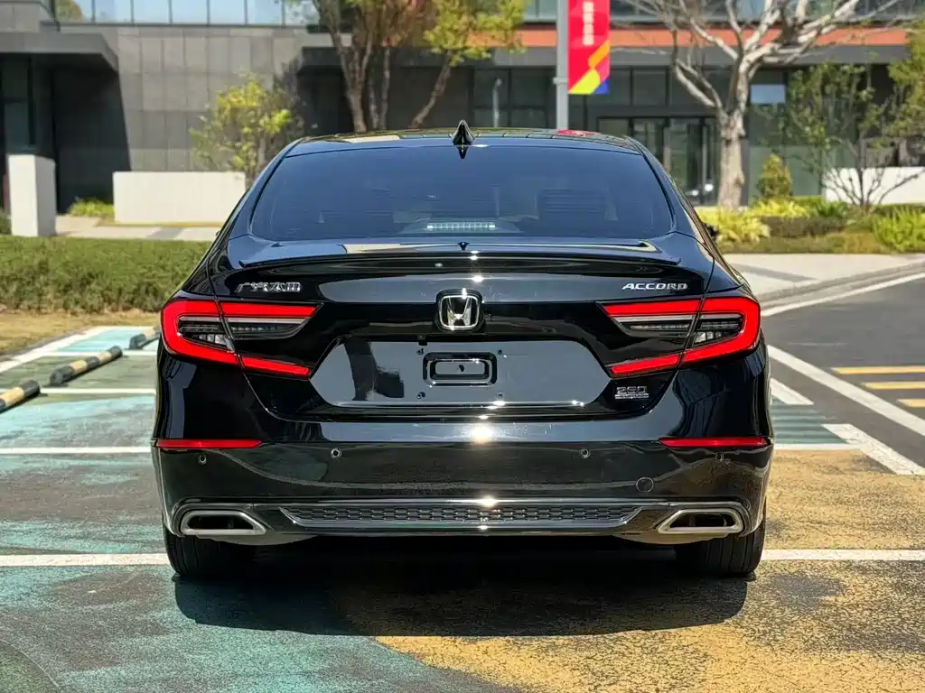 Accord 2022 260TURBO Magic Night Premium Edition купить на сайте DeffCars