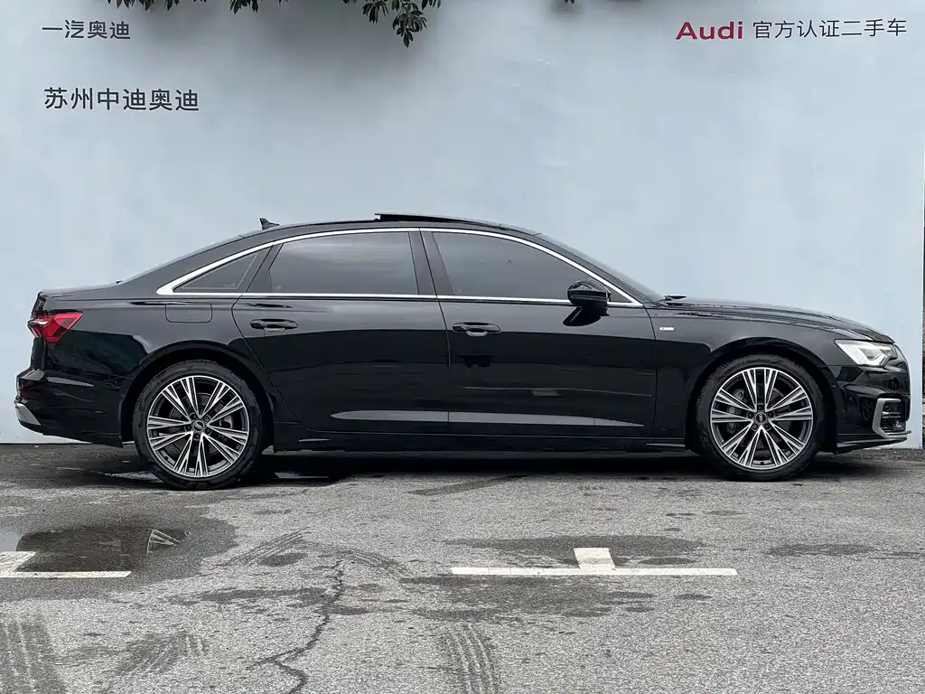 Audi A6L 2024 45 TFSI Premium Dynamic Model купить на сайте DeffCars