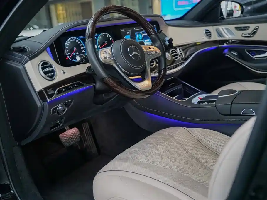 IMSA Maybach S-Class 2020 S 450 MAYBACH Executive Edition Four Seats купить на сайте DeffCars