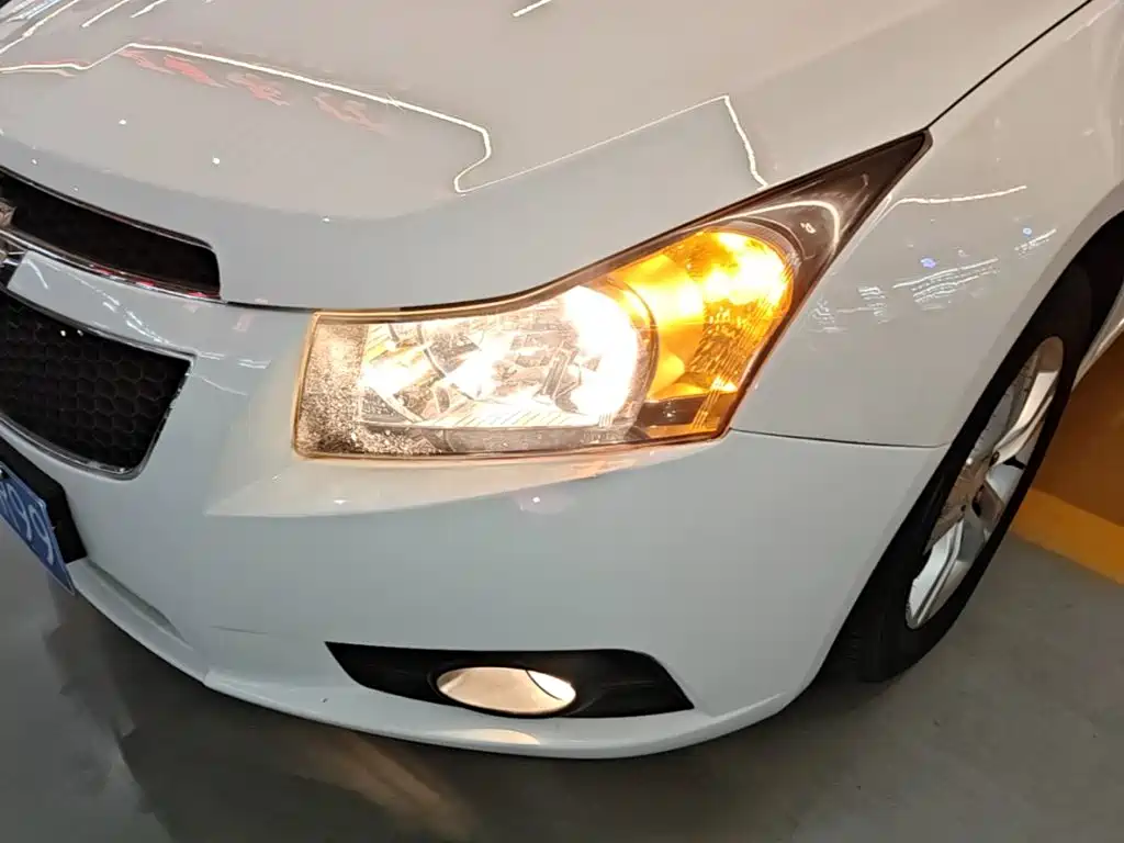 Cruze 2013 hatchback 1.6L automatic luxury model купить на сайте DeffCars