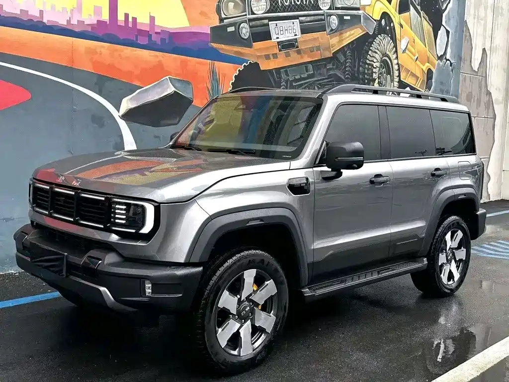 Beijing off-road BJ40 extended range 2025 standard version купить на сайте DeffCars