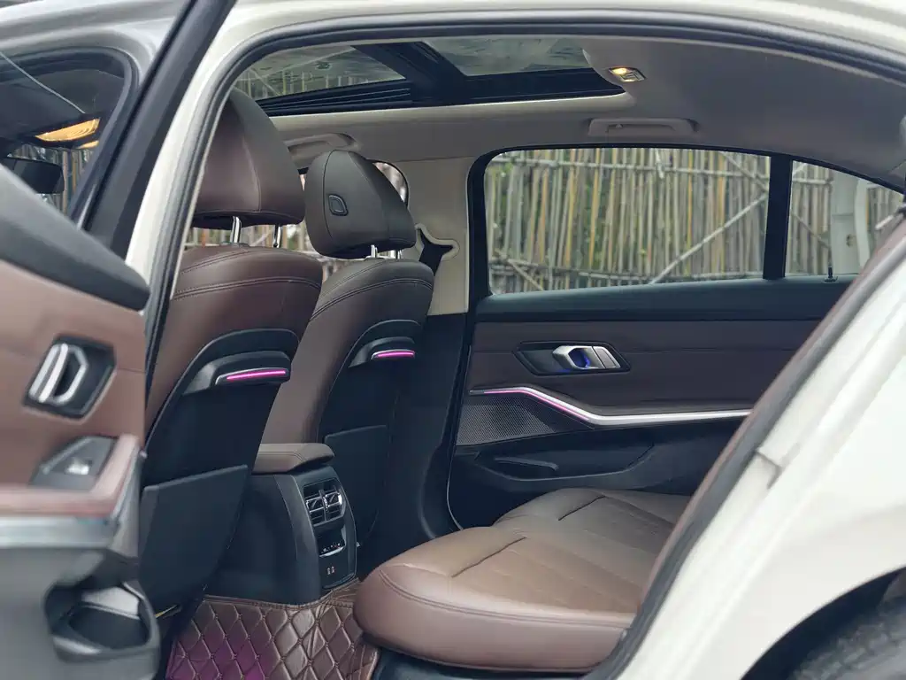 BMW 3 Series 2022 320Li M Sports Package купить на сайте DeffCars