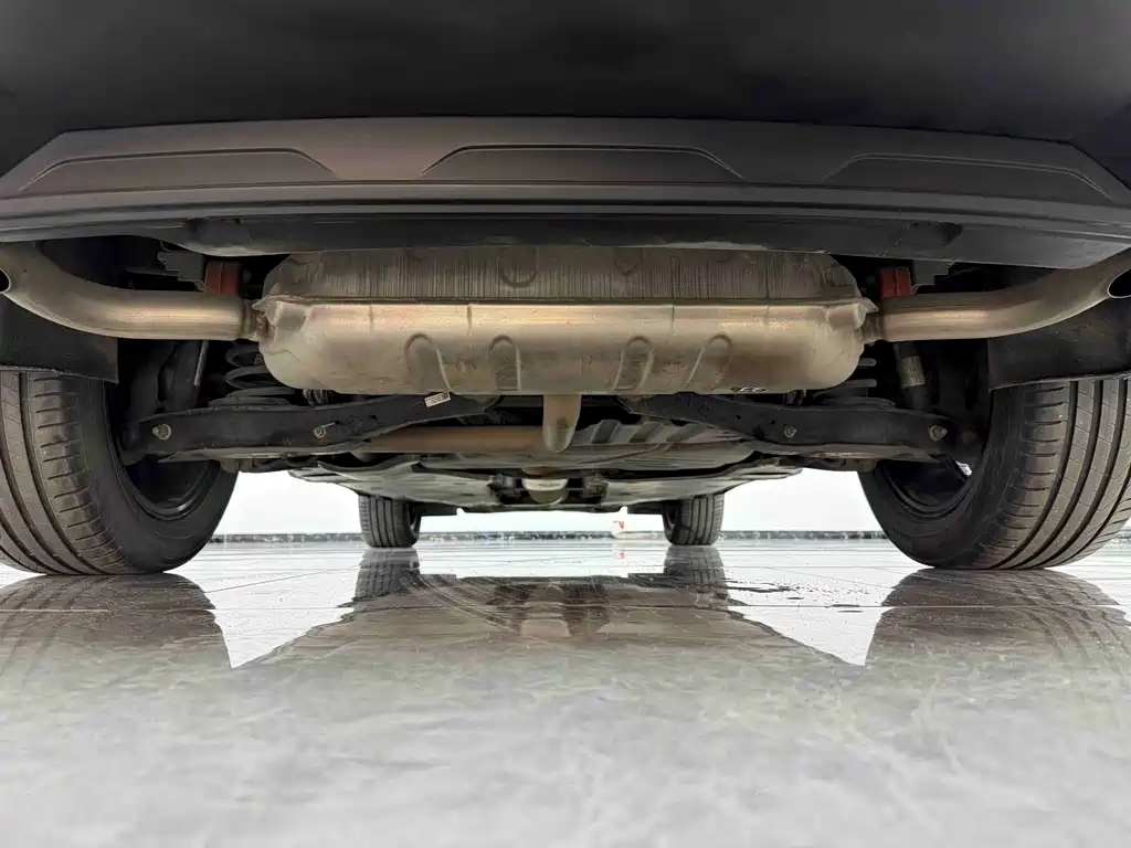 Tiguan L 2022 330TSI automatic two-wheel drive smart version купить на сайте DeffCars