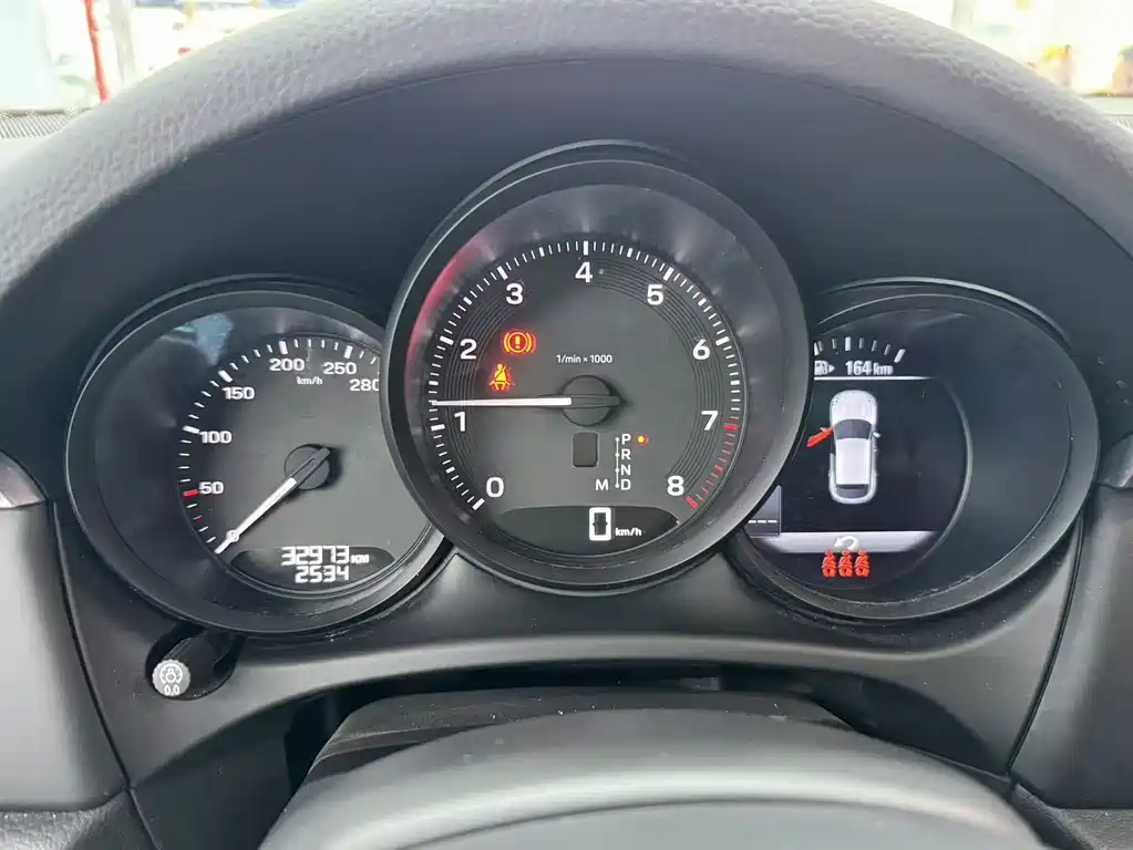 Macan 2023 Macan 2.0T купить на сайте DeffCars