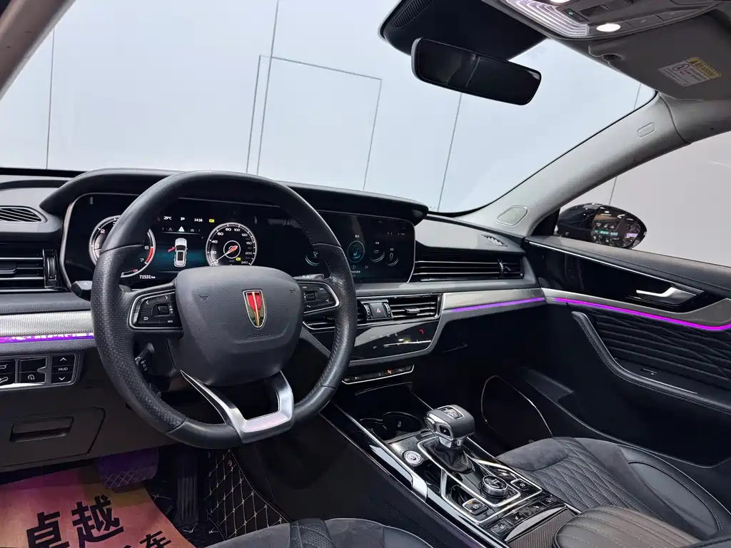 Hongqi HS5 2022 facelift 2.0T Zhilian Flagship Edition купить на сайте DeffCars