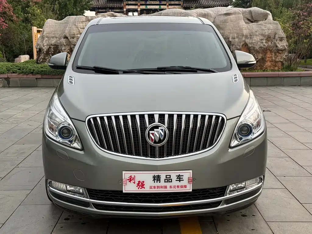 Buick GL8 2014 3.0L XT Luxury Business Ultimate Edition купить на сайте DeffCars