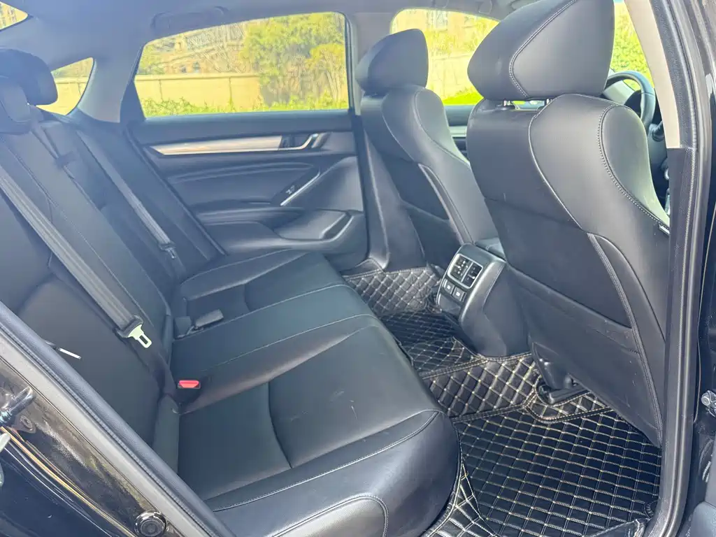 Accord 2022 260TURBO Deluxe Edition купить на сайте DeffCars