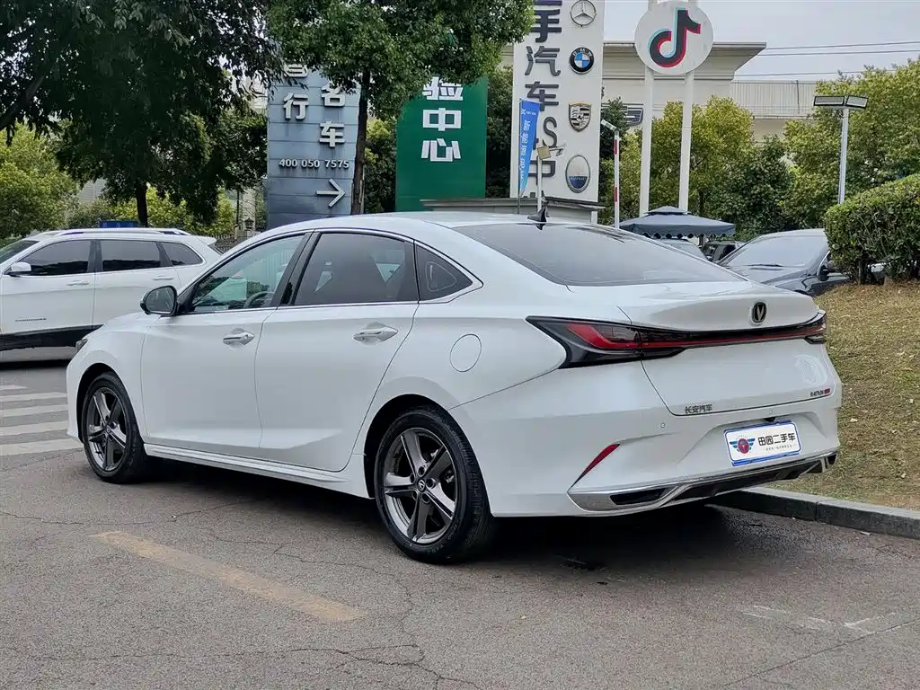 Ruicheng PLUS 2023 1.5T DCT premium model купить на сайте DeffCars