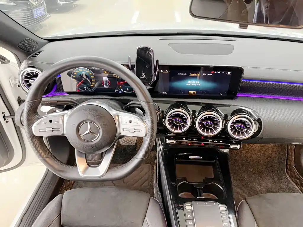 Mercedes-Benz A-Class 2021 A 200 L Sports Sedan Fashionable купить на сайте DeffCars