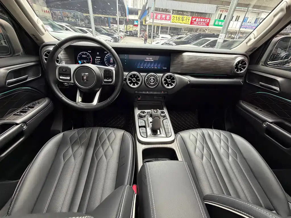 Tank 300 2024 2.0T Challenger купить на сайте DeffCars