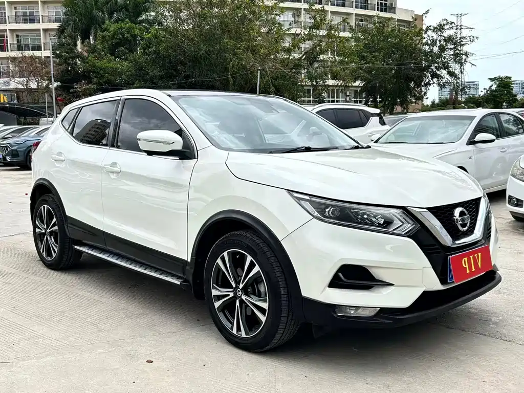 Qashqai 2019 2.0L CVT Deluxe Edition купить на сайте DeffCars