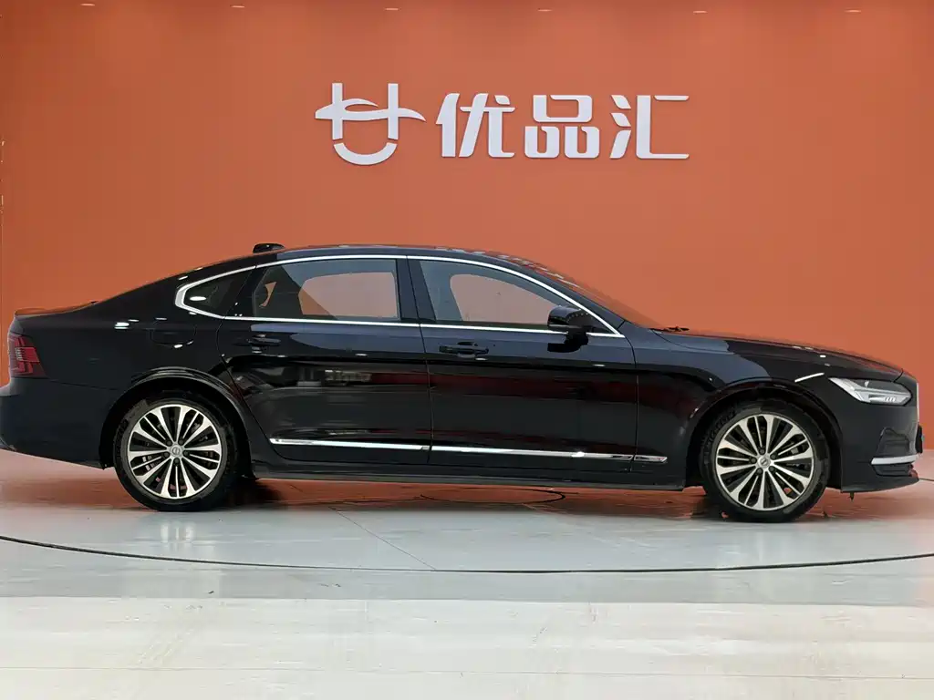 Volvo S90 2024 B5 Zhiyi Luxury Edition купить на сайте DeffCars