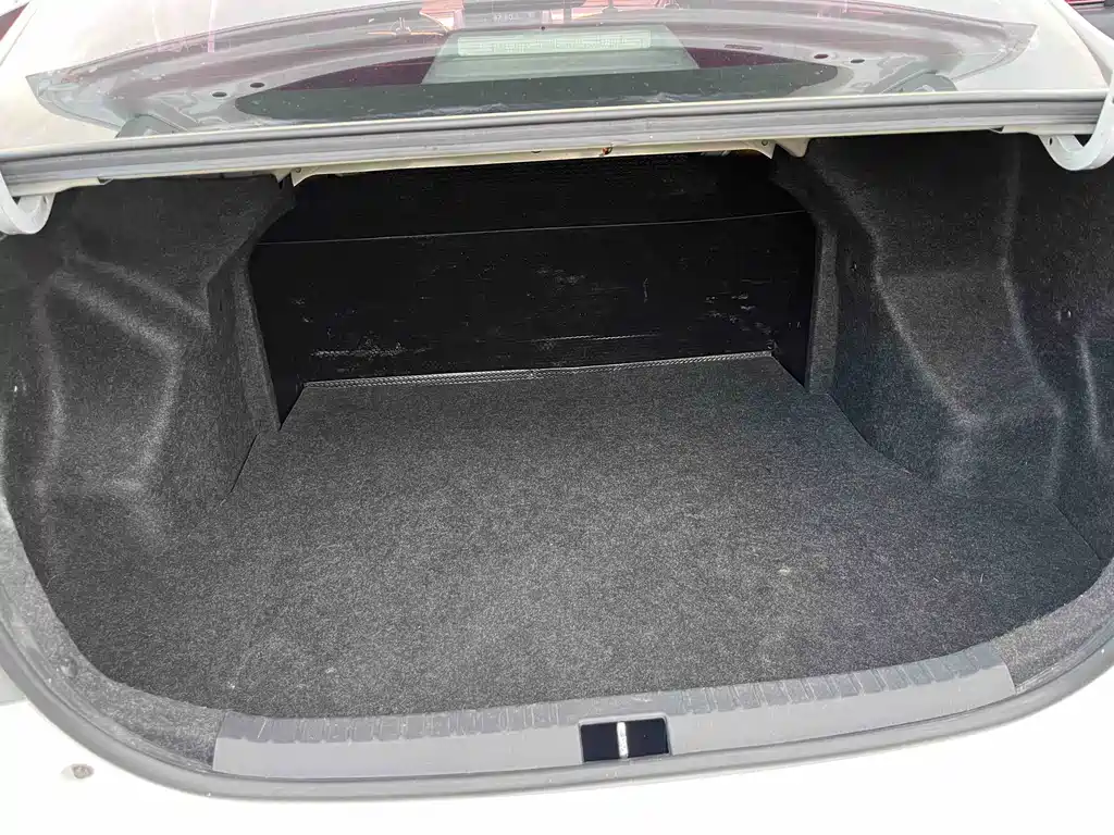 YARiS L 2020 1.5L CVT leading version купить на сайте DeffCars
