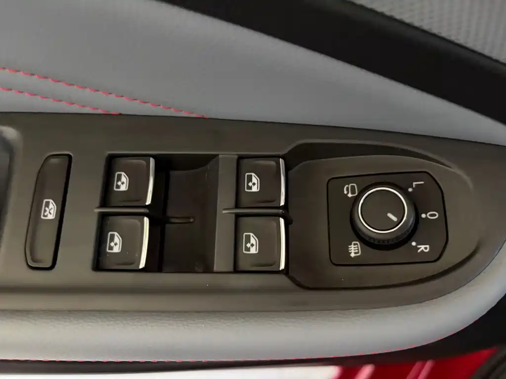 Lamando 2022 Lamandol 280TSI DSG Spicy Edition купить на сайте DeffCars