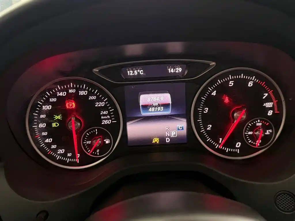 Mercedes-Benz A-Class (imported) 2017 facelift A 200 dynamic type купить на сайте DeffCars