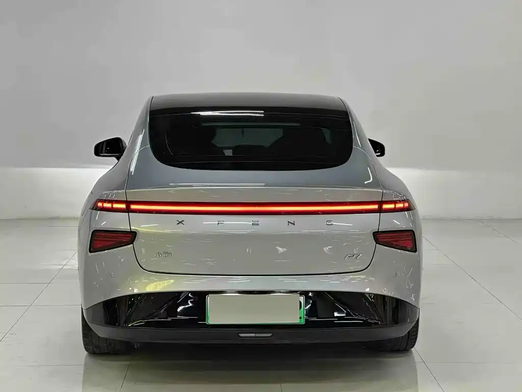 Xpeng P7 2020 670E купить на сайте DeffCars