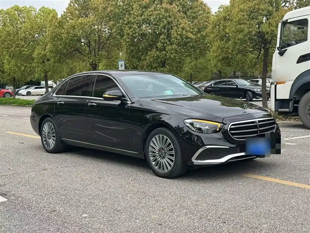Mercedes-Benz E-Class 2023 E 300 L Fashion купить на сайте DeffCars
